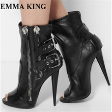 EMMA KING/пикантные женские летние ботинки на молнии с открытым носком и двойной пряжкой черные короткие сапоги для мотоцикла на тонком высоком каблуке 2024 - купить недорого