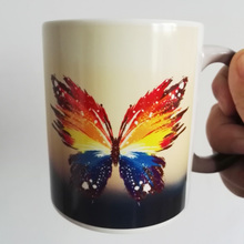 Caneca de cerâmica mágica sensível ao calor, caneca de cerâmica com mudança de cor, café, chá, copo de impressão com borboleta bonita 2024 - compre barato