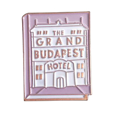 Эмалированный штифт для отеля Grand Budapest 2024 - купить недорого