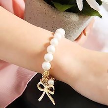 L008 New Sweet Pulseras Bowknot Simulated Pearl Beaded Bracelet For Women Elastic Charm Bow Bracelets Wedding Jewelry Bangles 2024 - buy cheap