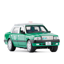 Venda quente 1:32 Hong Kong táxi modelo de liga de zinco, simulação de som e luz puxar para trás modelo táxi brinquedos das crianças, frete grátis 2024 - compre barato