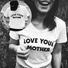 Camiseta feminina vintage, camiseta para o verão, amor sua mãe, homem, mulher, 2019 2024 - compre barato