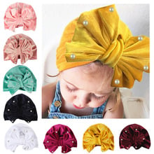 2019 New Velvet Baby Hat for Girls Big Bow Winter Pearls Turban Hat Photography Props Elastic Kids Beanie Cap Accessories 2024 - buy cheap