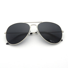 Gafas de sol polarizadas UV400 para hombre y mujer, lentes de sol Unisex de diseño clásico, a la moda, con espejo 2024 - compra barato