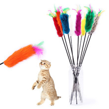 Игрушки для кошек котенок Кот интерактивный Тизер Игрушка стержень с перьями товары для кошек прыгающая обучающая игрушка цветное перо Новое поступление #3d28 2024 - купить недорого