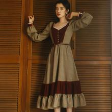 New arrival Fashion brand retro velvet stitching v-neck dress female college style high waist ruffles stitching dress wq955 2024 - buy cheap