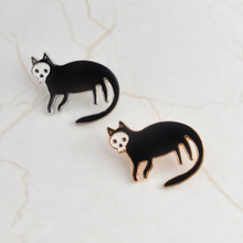 Broche esmaltado de gato preto com caveira, broche de metal dourado escuro com lapela de animal, broche gótico para presente, feminino, 2019 2024 - compre barato