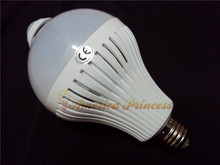 Free shipping  E27 LED bulb infrared sensors, AC220V, warm white / cool white 2024 - buy cheap