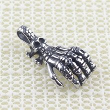 Moda masculino jóias 316l aço inoxidável crânio mão pingente 2024 - compre barato
