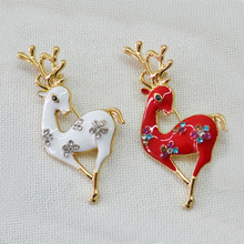 Broche de ciervo esmaltado de estilo japonés y coreano, broche de animal salvaje, temperamento de moda, accesorios para mujer, novedad de 2019 2024 - compra barato