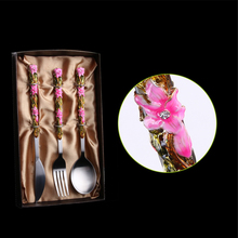 European Enameled Flatware Set Flowering Pattern Steak Knife Cafe Shops Dessert Forks Restaurant Soup Spoon Christmas Gift Set 2024 - buy cheap