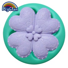 Four Leaf Clover Candle Mold Handmade Round Silicone Soap Aromatherapy Making Form Cake Fondant Tools Cake Decorating S0250YZ 2024 - buy cheap