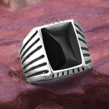 В винтажном стиле; Цвет Черный; Камень полосами квадратная кольца для мужчин ювелирные изделия для мужчин обручальные кольца вечерние подарок 2024 - купить недорого