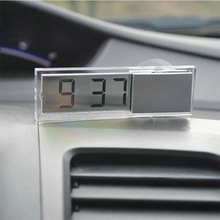 Автомобильные электронные цифровые часы на присоске Мини цифровые ЖК-дисплей часы для центральной консоли лобовое стекло автомобиля украшения 2024 - купить недорого