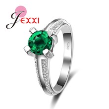 Joyería clásica de la boda de las mujeres anillos de dedo de cristal redondo verde claro sello de moda anillos de diamantes de imitación de plata 2024 - compra barato