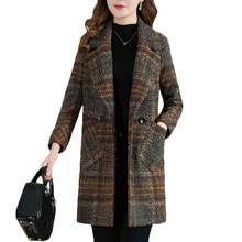 Осенне-зимнее модное клетчатое шерстяное пальто женское корейское повседневное длинное шерстяное пальто женское двубортное пальто больших размеров 5XL F787 2024 - купить недорого