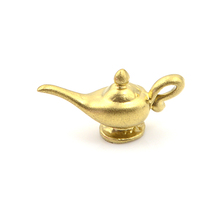 Mini tetera de resina para Decoración de casa de muñecas, juego de té de simulación, accesorios en miniatura, 1 unidad, 1/12 2024 - compra barato