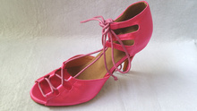 Женские туфли для бальных танцев, розовые Сатиновые туфли для латинских танцев, сальсы, танго, все размеры, опт 2024 - купить недорого