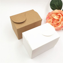 24 шт./лот 9x6x6 см Натуральная крафт-бумага коробки для торта для печенья конфеты из ореха свадебный подарок на день рождения картонный бумажный контейнер 2024 - купить недорого