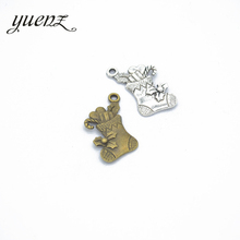 YuenZ-10 piezas de Metal de color plateado antiguo, calcetines de Navidad, colgantes para la fabricación de joyas, joyería hecha a mano Diy, 20x13mm, N113 2024 - compra barato