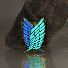 Attack on Titan glowing brooch Wings Of Liberty scouting legion golden brooche Jewelry Pendant glow in the dark 2024 - buy cheap