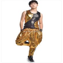 Wyy ouro lantejoulas colete masculino trajes de dança de salão palco mostrar roupas dj outwear rocker punk vestido vestir calças masculinas formatura festa ds 2024 - compre barato