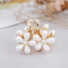 High quality flowers hairpins with pearls hair clips hair jewelry gifts gold-color hair claws crab clip wedding hair accessories 2024 - buy cheap