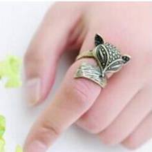 Женское винтажное очаровательное кольцо, очаровательное маленькое кольцо из сплава с лисой, пляжные аксессуары 2024 - купить недорого