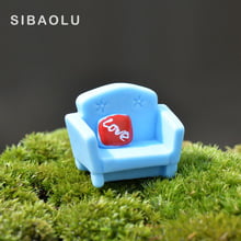 Sofá azul Em Miniatura Estatueta DIY Acessórios da Boneca Casa Decoração Simulação Ferramenta de Tiro brinquedo de plástico menina Do Bebê frete grátis 2024 - compre barato