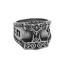Venta al por mayor Tribal símbolo mito Thor martillo anillo de acero inoxidable joyería nudo celta anillo nórdico vikingo Lobo Biker hombres anillo SWR0919 2024 - compra barato