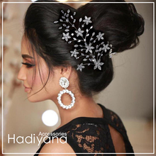Hadiyana Fashion Bride Comb Women Flower Jewelry Hair Clip Handmade Accessories Wedding Elegant Headpieces With Zircon BC4735 2024 - buy cheap