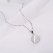 Женское Ожерелье с круглым опалом, короткое ожерелье из Кореи, серебряная цепочка до ключицы, необычная новинка, SNE196 2024 - купить недорого