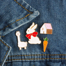 Прекрасный Альпака эмали штырь кролик Броши "морковь" джинсовая одежда значок на лацкан значок для милые детские платья с кисточками для девочек ювелирные изделия Kawaii Подарки 2024 - купить недорого
