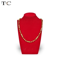 Envío Gratis collar de terciopelo rojo colgante soporte de exhibición soporte para presentación de joyería 15*8,5*22 cm 2024 - compra barato