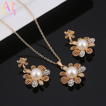 OL-Conjunto de joyería de margaritas de Color dorado y plateado para mujer, collar con colgante de girasol, diamantes de imitación, perlas de imitación, Pendientes colgantes florales 2024 - compra barato