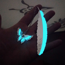 Noctilucent Copper Feather Bookmark Retro ancient Luminous Butterfly Owl Metal Bookmark Creative School Gift Stationery Supplies 2024 - compre barato
