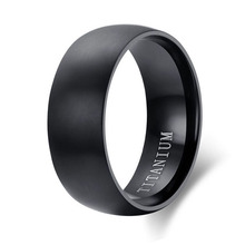 Классические модные мужские титановые кольца высокого качества бижутерия из чистого титана черное обручальное кольцо для мужчин матовая отделка 2024 - купить недорого