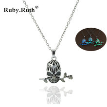 2018 NEW Skull Pendant Necklace Luminous Jewelry Silver Color Chain Glow in the Dark Necklace For Women or Men Gift Wholesale 2024 - buy cheap