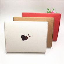 Cajas de embalaje de seda Natural para cuaderno, embalaje de papel Kraft de 20x15x2,5 cm, thermocrinting Love Heart, 30 unids/lote 2024 - compra barato