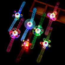 Banda de pulso luminosa das crianças manual girando macio flash giroscópio pulseira led luzes dos desenhos animados brilham no escuro brinquedos para crianças 2024 - compre barato