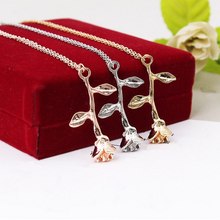 Collares con colgante de flor rosa para mujer, Gargantilla con cadena en el cuello, joyería femenina, regalo de boda para amigos, Bisutería 2024 - compra barato