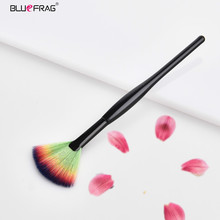 1pc Highlighter Fan Brush BLUEFRAG Rainbow Professional Makeup Brush Fan Shape Powder Make Up Brushes 2024 - buy cheap