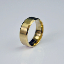 Золотые кольца из нержавеющей стали для мужчин и женщин, ювелирные изделия LR4142 2024 - купить недорого