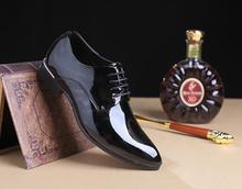 Zapatos formales de charol para hombre, zapatos Oxford de punta estrecha para negocios, boda, de vestir, talla grande 39-46 2024 - compra barato