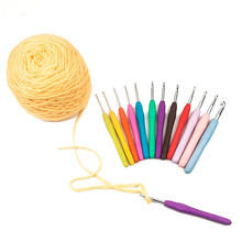 Conjunto de agujas de ganchillo gancho tejer mango suave, manualidades de tejido de Color arcoíris, herramientas para coser con hilos, 12 Uds. De agujas para ganchos de tejido 2024 - compra barato