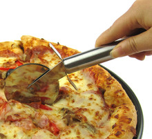Cuchillo cortador de acero inoxidable para Pizza, prensador de masa, placa redonda de encaje, herramientas de cocina, tijeras de ruedas para Pizza, grado alimenticio 2024 - compra barato