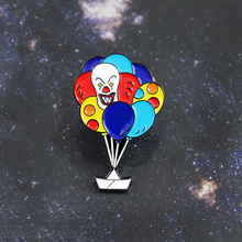 Клоун, брошь в форме воздушного шара, Радужный цвет, воздушный шар, кошмарный клоун, эмалированный штырь, рюкзак, кожаный знак, ужас, комедия, вентилятор, подарки 2024 - купить недорого