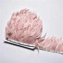 Plumas de pollo rosa de cuero para manualidades, plumas diy de plumas de costura para decoración de bodas, 1 yarda, 10-15cm 2024 - compra barato