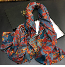 Женский кашемировый квадратный шарф «Павлин пламя» 2024 - купить недорого