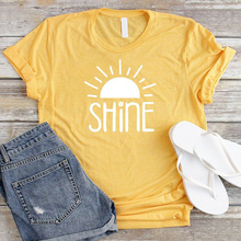 Сияющая футболка, женская одежда, забавная графическая Пляжная футболка для отдыха, топы, Винтажная летняя футболка Tumblr Sunshine для кемпинга и путешествий 2024 - купить недорого